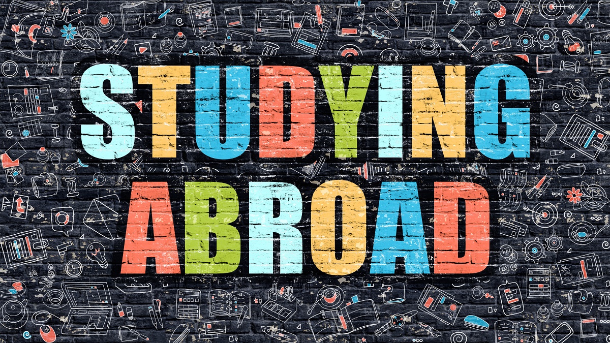 Du học nước ngoài: IELTS HAY TOEFL ?