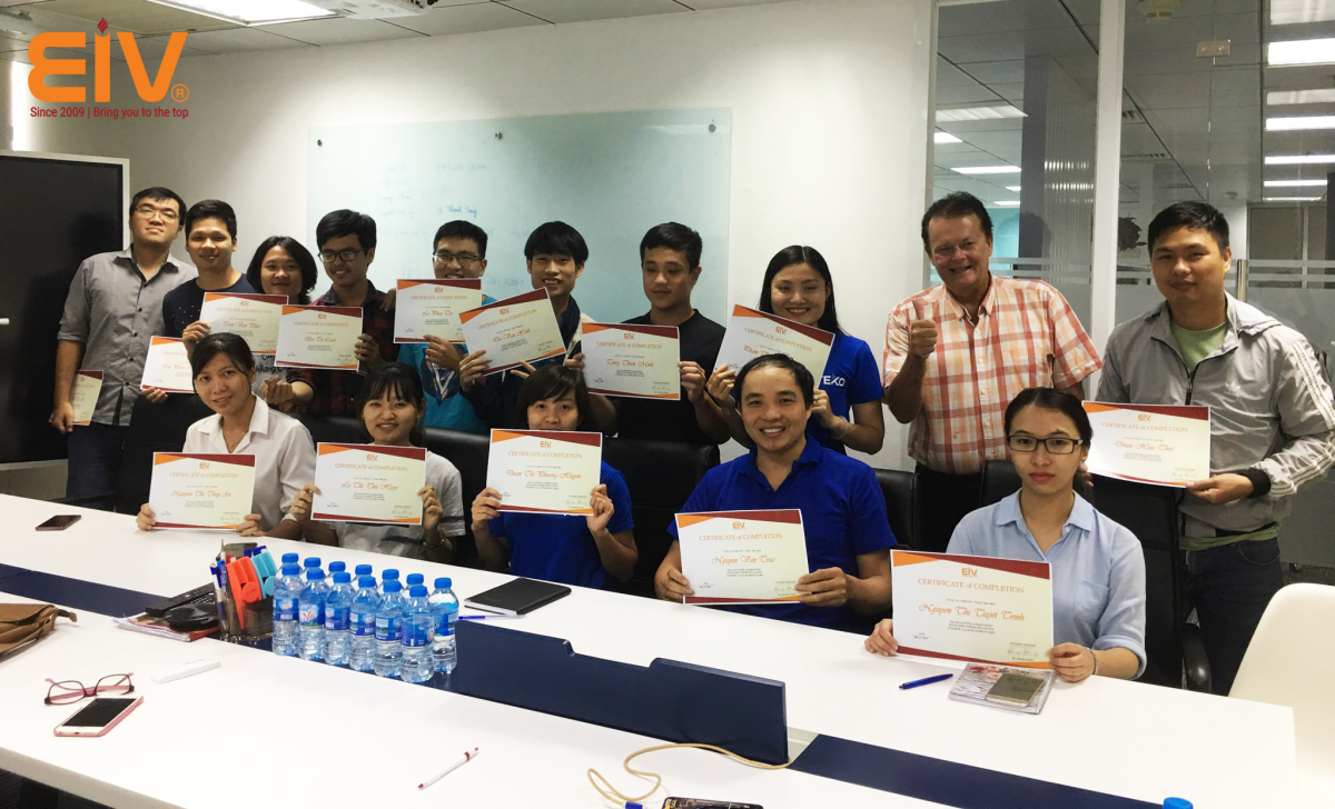 Cung cấp giáo viên nước ngoài cho doanh nghiệp tại Hà Nội