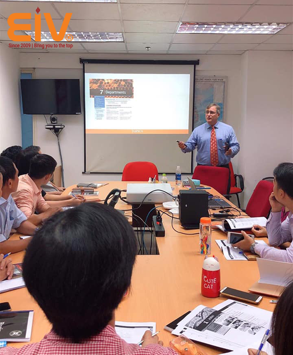 Cung cấp giáo viên nước ngoài cho doanh nghiệp tại Hồ Chí Minh 