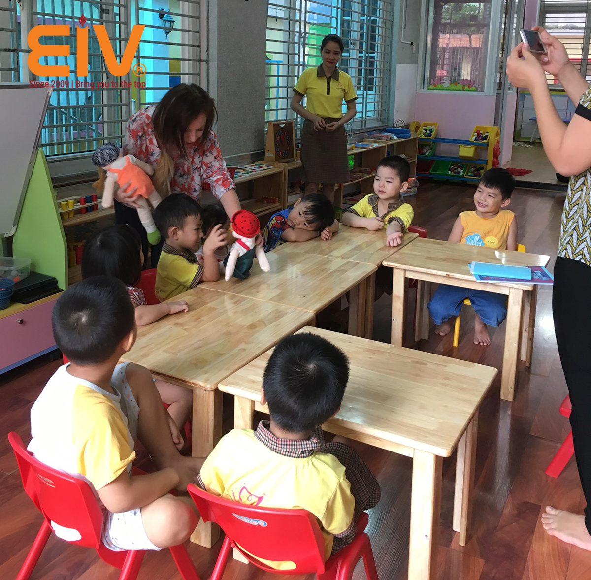 Cung cấp giáo viên bản ngữ cho trường mầm non tại Hà Nội