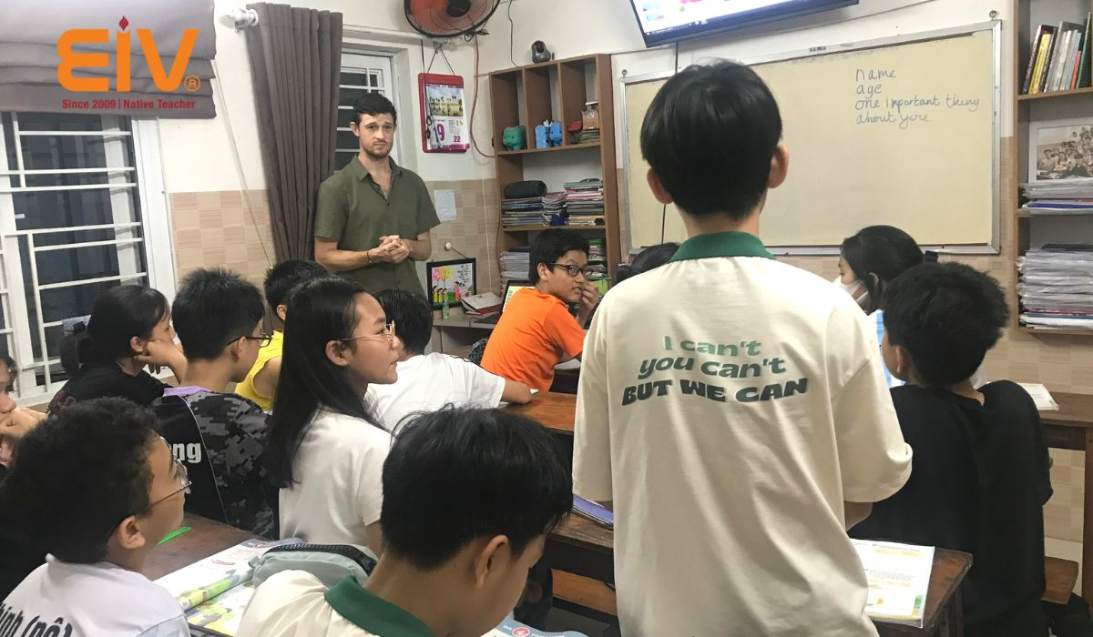 EIV cung cấp giáo viên nước ngoài cho trung tâm Ms Yến Đà Nẵng