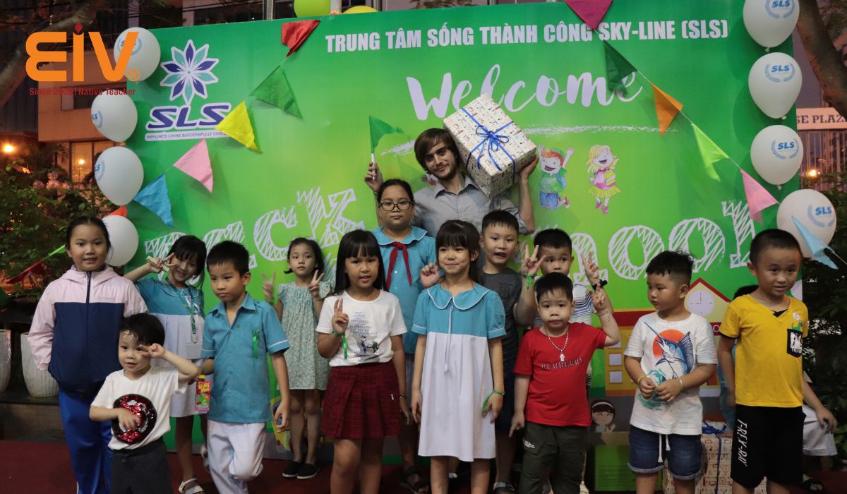 Giáo viên EIV công tác tại Hệ thống giáo dục Sky-Line School Đà Nẵng