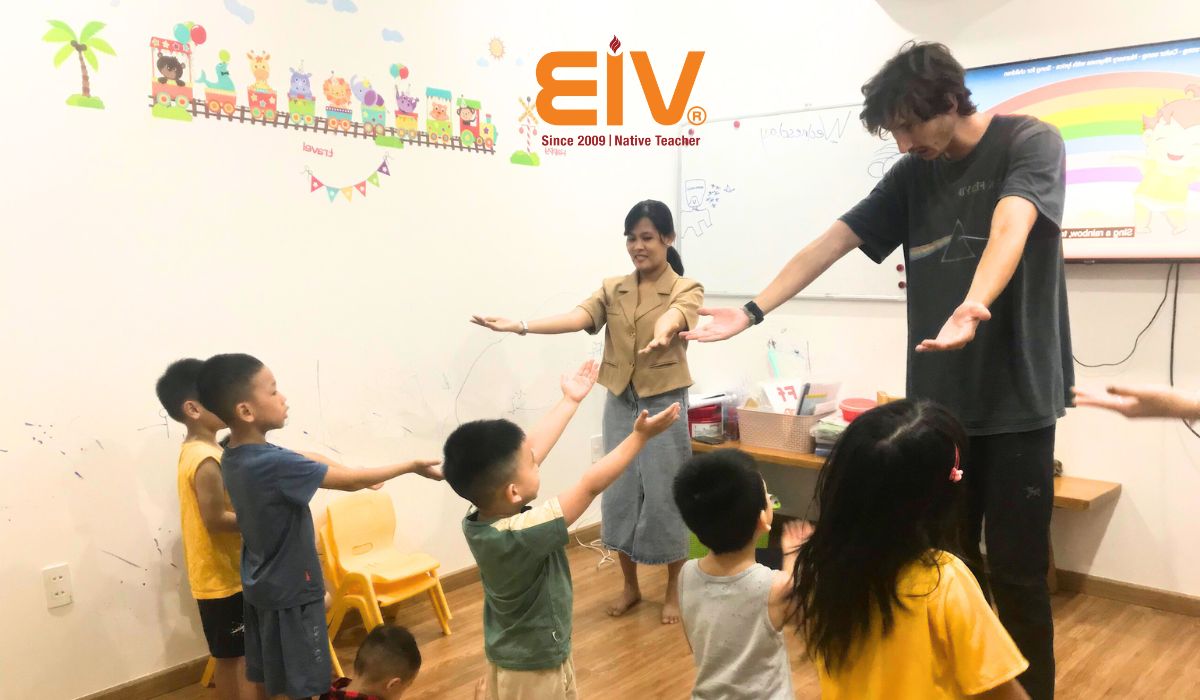 EIV cung ứng giáo viên nước ngoài cho trung tâm Anh ngữ Mr Toàn (Đà Nẵng)