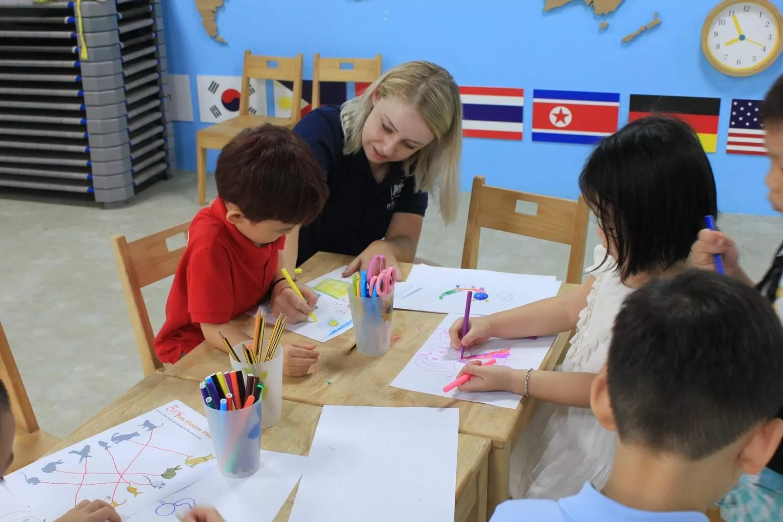 Giáo viên nước ngoài của EIV Education dạy tại các trường mầm non