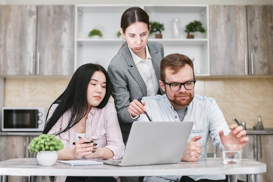 Các Trường Hợp Được Miễn Thực Hiện Báo Cáo Giải Trình Sử Dụng Lao Động Nước Ngoài